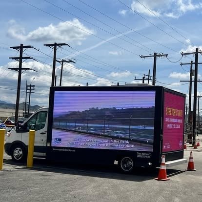 Mobile Video Digital LED Billboard Advertising Truck